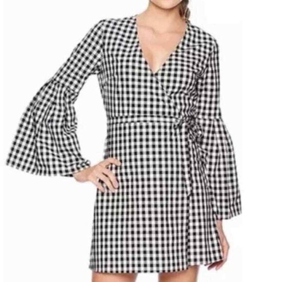 BB DAKOTA Alter‎ Ego Bell Sleeve Black White Gingham Wrap Mini Dress Small - Picture 7 of 7
